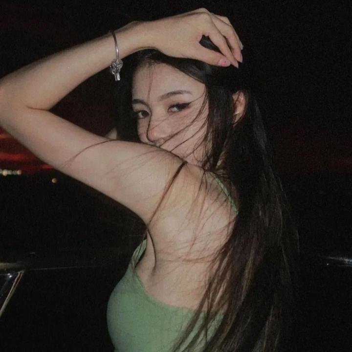 不装了,我比英雄还强